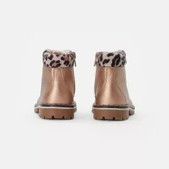 Friboo BOOTIES - Schnürstiefelette - Rose Gold-coloured, Kinder 10 Friboo BOOTIES - Schnürstiefelette - Rose Gold-coloured, Kinder -Günstiges Friboo Geschäft 864eb7750f2d44438e7def0a1b690ca3