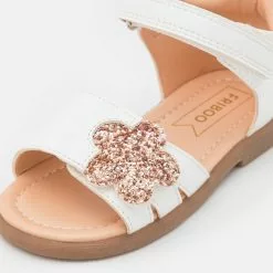 Friboo Riemensandalette - White, Kinder -Günstiges Friboo Geschäft e0a5579b82ab4baab2a313007f2f83ff
